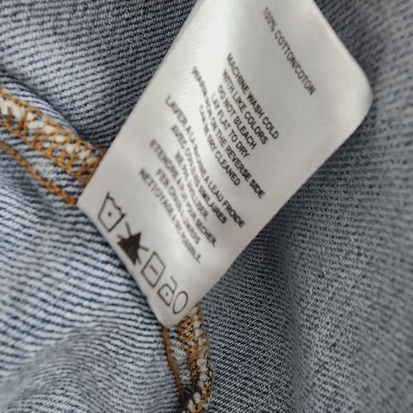 Vigoss Denim Jean Jacket Light Wash with White Fringe Size Medium - Picture 6 of 8